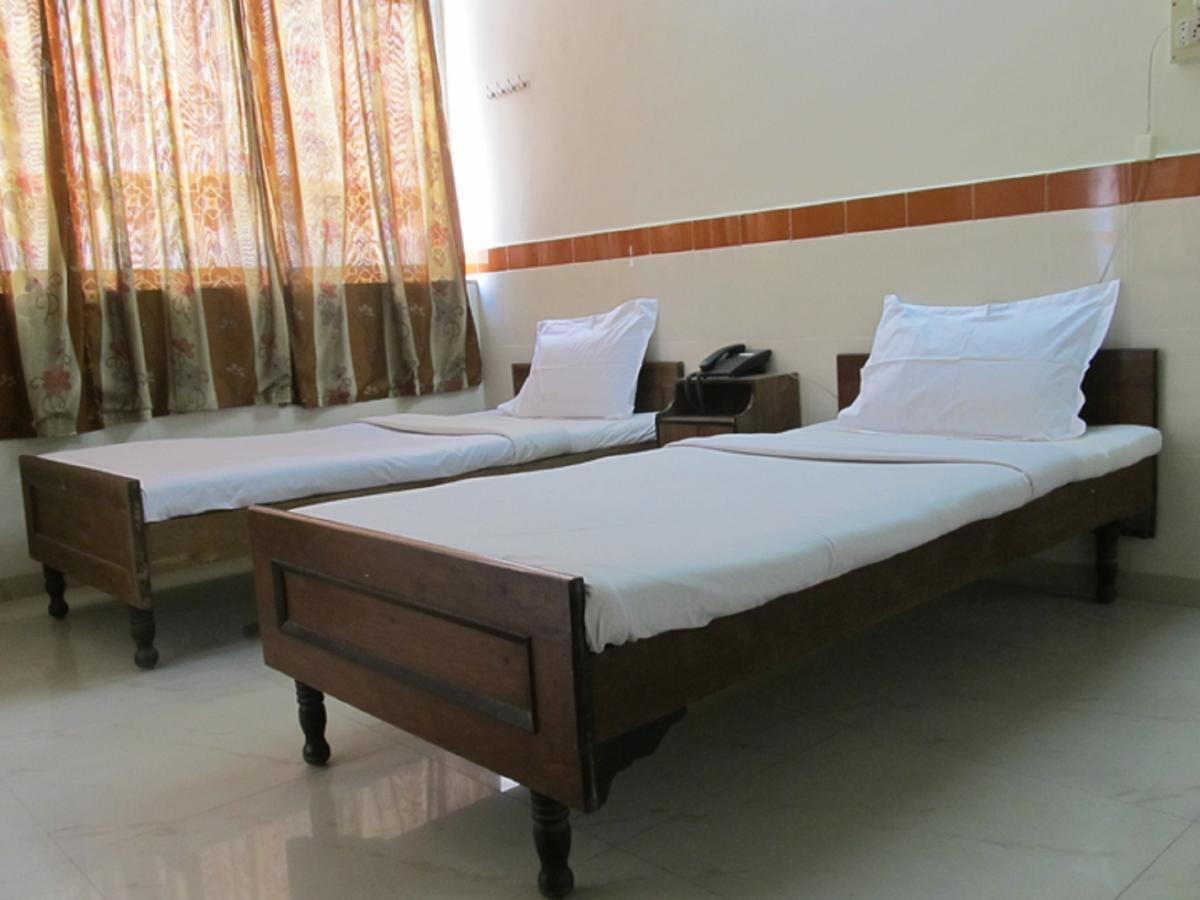 Hotel Diamond Daman Zewnętrze zdjęcie