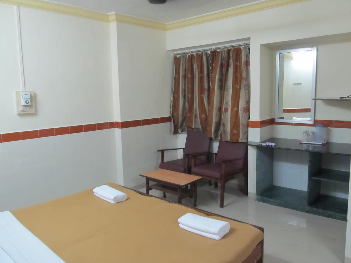 Hotel Diamond Daman Pokój zdjęcie